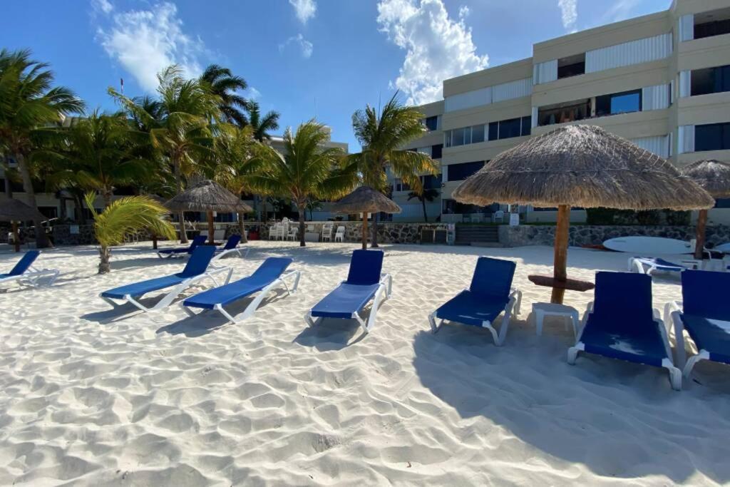 Oceanfront Condo Bm By Andiani Cancún Exteriör bild