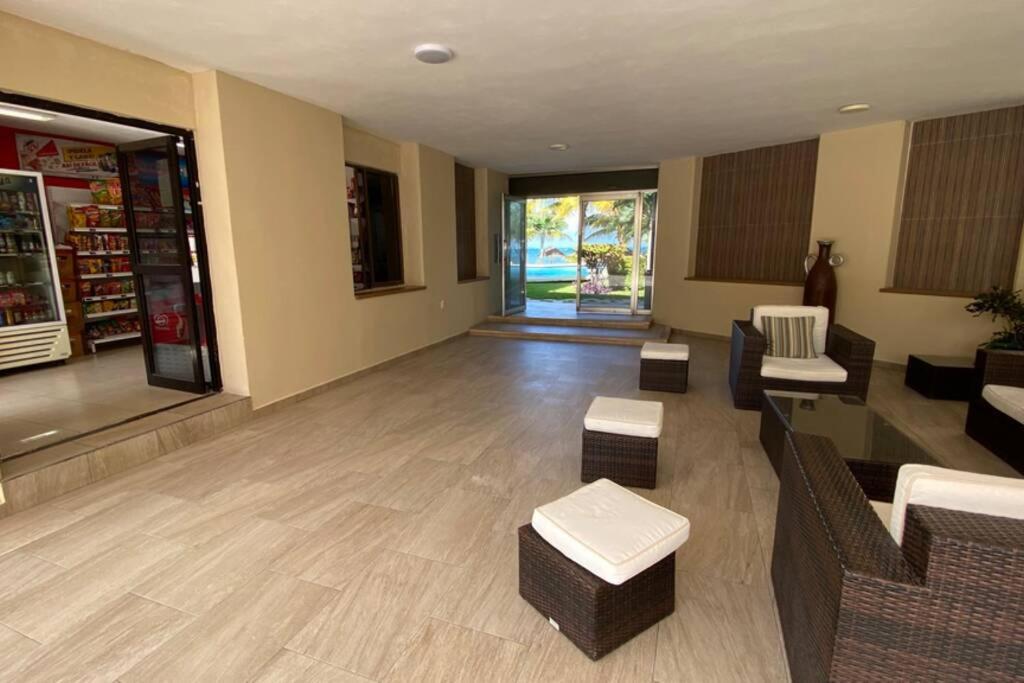 Oceanfront Condo Bm By Andiani Cancún Exteriör bild