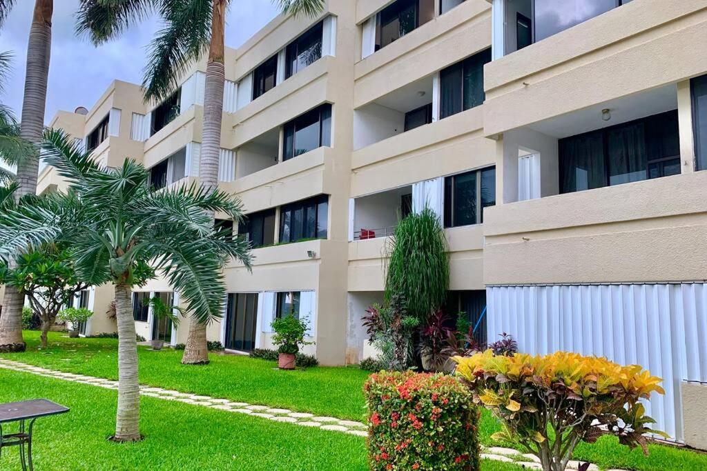 Oceanfront Condo Bm By Andiani Cancún Exteriör bild