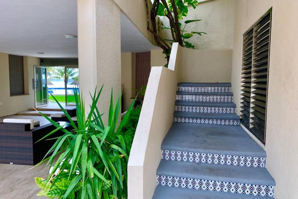 Oceanfront Condo Bm By Andiani Cancún Exteriör bild